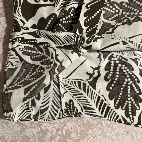 Vintage ~ Unbranded Round Collar Brown and Ecru Shirt - Picture 7 of 10